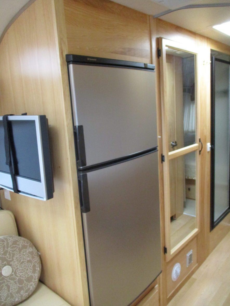 2007 Airstream Classic Limited 75th Anniversary 27FB
