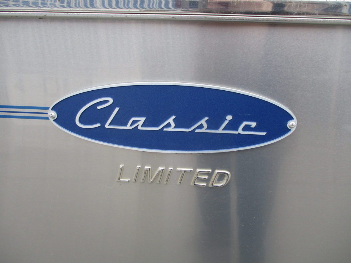 2007 Airstream Classic Limited 75th Anniversary 27FB
