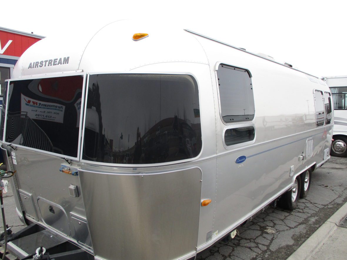 2007 Airstream Classic Limited 75th Anniversary 27FB