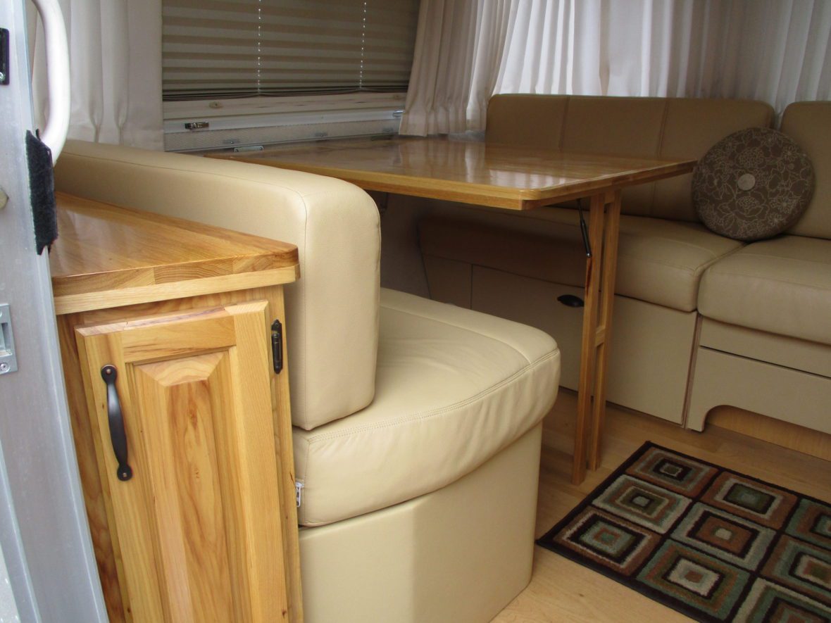 2007 Airstream Classic Limited 75th Anniversary 27FB